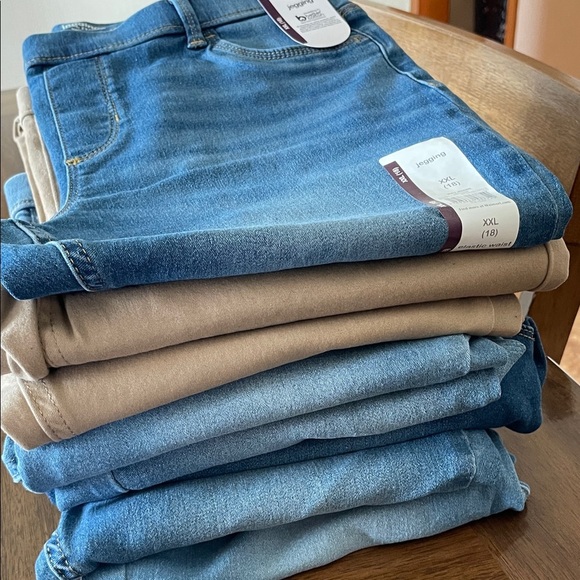 Other - Stack of girls  Jeans and Jeggings in Blue and Tan 3 new pair on top